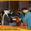 WISUDA UNPAD GEL IV TA. 2025-2026 FAKULTAS KEDOKTERAN OLEH DEKAN (128)