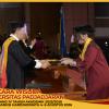 WISUDA UNPAD GEL IV TA. 2025-2026 FAKULTAS KEDOKTERAN GIGI OLEH DEKAN (139)