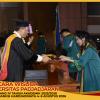 WISUDA UNPAD GEL IV TA. 2025-2026 FAKULTAS KEDOKTERAN GIGI OLEH DEKAN (50)