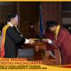 WISUDA UNPAD GEL IV TA. 2025-2026 FAKULTAS KEDOKTERAN GIGI OLEH DEKAN (71)