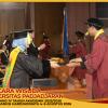 WISUDA UNPAD GEL IV TA. 2025-2026 FAKULTAS ILMU KOMUNIKASI OLEH DEKAN (34)