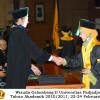 wisuda-farmasi-profesi-dan-s1-oleh-dekan_090