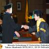 wisuda-farmasi-profesi-dan-s1-oleh-dekan_094