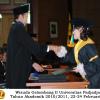 wisuda-farmasi-profesi-dan-s1-oleh-dekan_123