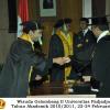 wisuda-farmasi-profesi-dan-s1-oleh-rektor-044