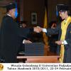 wisuda-fisip-s1-dan-d3-oleh-dekan-214