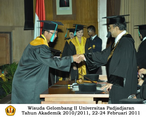 wisuda-fpik-s1-oleh-rektor_22