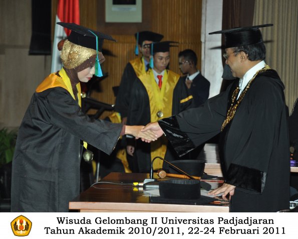 wisuda-fpik-s1-oleh-rektor_29