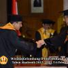 wisuda-unpad-gel-ii-ta-2012_2013-program-pascasarjana-oleh-rektor-057