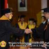 wisuda-unpad-gel-ii-ta-2012_2013-fakultas-ekonomi-dan-bisnis-oleh-rektor-039