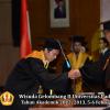 wisuda-unpad-gel-ii-ta-2012_2013-fakultas-ilmu-budaya-oleh-rektor-050