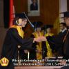 wisuda-unpad-gel-ii-ta-2012_2013-fakultas-ilmu-budaya-oleh-rektor-080