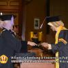 wisuda-unpad-gel-ii-ta-2013_2014-fakultas-kedokteran-gigi-oleh-dekan-051