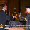 wisuda-unpad-gel-ii-ta-2013_2014-fakultas-hukum-oleh-dekan-046