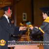 wisuda-unpad-gel-ii-ta-2013_2014-fakultas-hukum-oleh-dekan-084