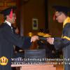 wisuda-unpad-gel-ii-ta-2013_2014-fakultas-hukum-oleh-dekan-091