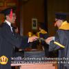 wisuda-unpad-gel-ii-ta-2013_2014-fakultas-hukum-oleh-dekan-099
