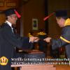 wisuda-unpad-gel-ii-ta-2013_2014-fakultas-hukum-oleh-dekan-149