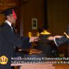 wisuda-unpad-gel-ii-ta-2013_2014-fakultas-hukum-oleh-dekan-154