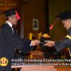 wisuda-unpad-gel-ii-ta-2013_2014-fakultas-hukum-oleh-dekan-177