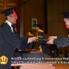 wisuda-unpad-gel-ii-ta-2013_2014-fakultas-hukum-oleh-dekan-195