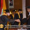 wisuda-unpad-gel-ii-ta-2013_2014-fakultas-ilmu-komunikasi-oleh-rektor-051