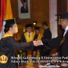 wisuda-unpad-gel-ii-ta-2013_2014-fakultas-ilmu-komunikasi-oleh-rektor-182