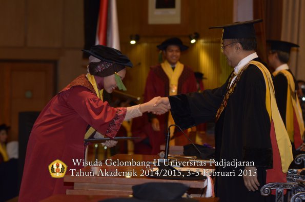 Wisuda Unpad Gel II TA 2014_2015 Fakultas Kedokteran oleh Rektor 140