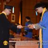 Wisuda Unpad Gel II TA 2014_2015  Fakultas Ilmu Budaya oleh Dekan 054