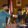 Wisuda Unpad Gel II TA 2014_2015 Fakultas Hukum oleh Rektor 005
