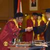 Wisuda Unpad Gel II TA 2014_2015 Fakultas Hukum oleh Rektor 030