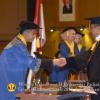 Wisuda Unpad Gel II TA 2014_2015 Fakultas Ekonomi dan Bisnis oleh Rektor 039
