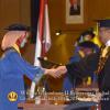 Wisuda Unpad Gel II TA 2014_2015  Fakultas Ilmu Budaya oleh Rektor 052