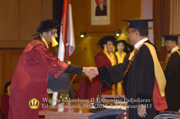 Wisuda Unpad Gel II TA 2014_2015  Fakultas Ilmu Komunikasi oleh Rektor 003