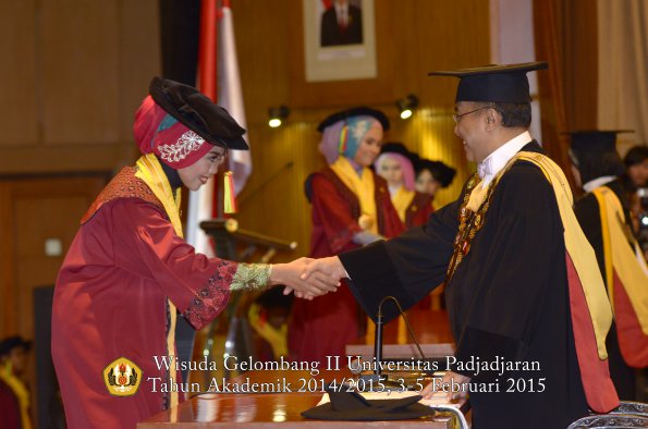 Wisuda Unpad Gel II TA 2014_2015 Fakultas Mipa oleh Rektor 001
