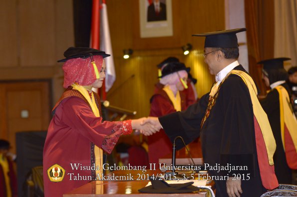 Wisuda Unpad Gel II TA 2014_2015 Fakultas Mipa oleh Rektor 005