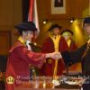 Wisuda Unpad Gel II TA 2014_2015 Fakultas Kedokteran oleh Rektor 038