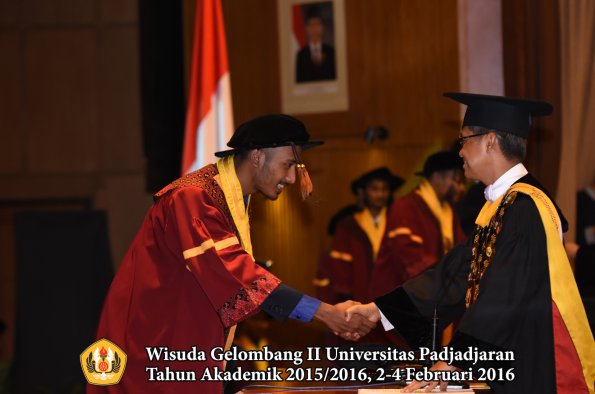 Wisuda Unpad Gel II TA 2015_2016  Fakultas Peternakan oleh Rektor  027