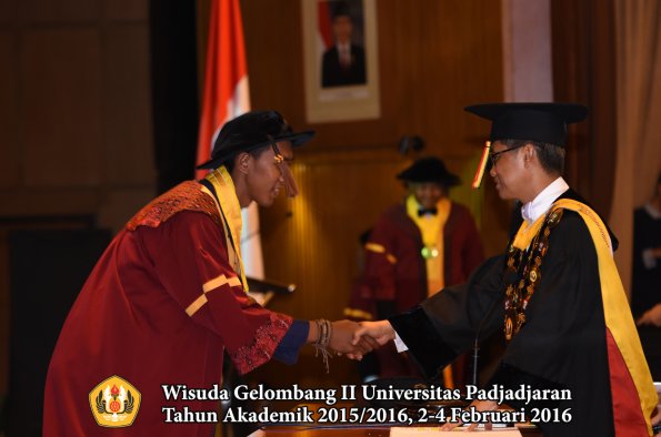 Wisuda Unpad Gel II TA 2015_2016  Fakultas Peternakan oleh Rektor  036