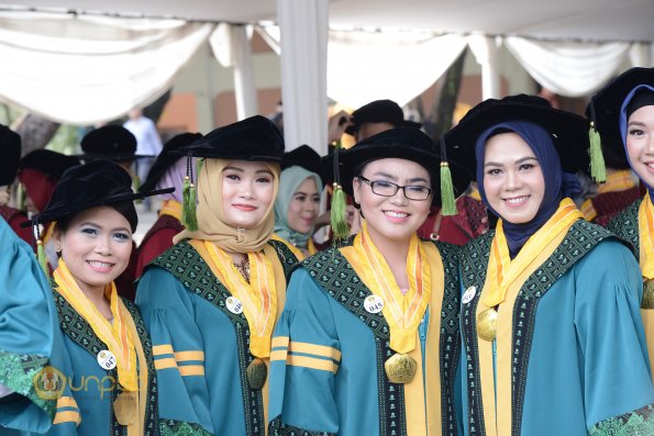 wisuda unpad gel II TA 2017-2018  Sesi I 182