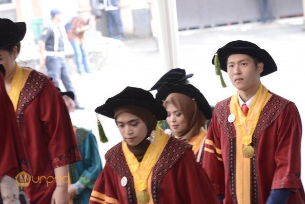 wisuda unpad gel II TA 2017-2018  Sesi I 192