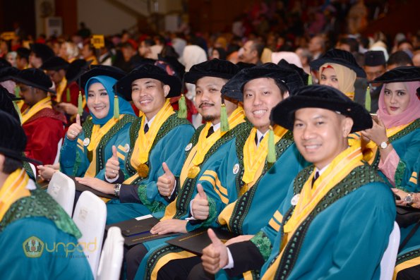 wisuda unpad gel II TA 2017-2018  Sesi I 287