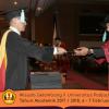 Wisuda Unpad Gel I I TA 2017-2018 Fakultas Ilmu  budaya oleh Dekan 051