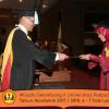 Wisuda Unpad Gel I I TA 2017-2018 Fakultas Ilmu  budaya oleh Dekan 078