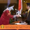 Wisuda Unpad Gel I I TA 2017-2018 Fakultas Ilmu  budaya oleh Rektor 063