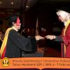 Wisuda Unpad Gel I I TA 2017-2018 Fakultas Hukum oleh Dekan 088