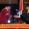 Wisuda Unpad Gel I I TA 2017-2018 Fakultas Hukum oleh Rektor 063