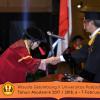 Wisuda Unpad Gel I I TA 2017-2018 Fakultas Hukum oleh Rektor 074