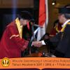 Wisuda Unpad Gel I I TA 2017-2018 Fakultas Hukum oleh Rektor 075