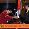 Wisuda Unpad Gel I I TA 2017-2018 Fakultas Hukum oleh Rektor 085